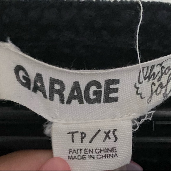 Garage Cropped Sweater - Picture 3 of 3